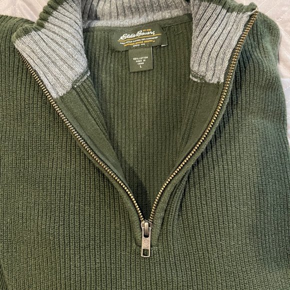 Eddie Bauer Men's Pullover Sweater with Zip in Hunter Green - Picture 2 of 3